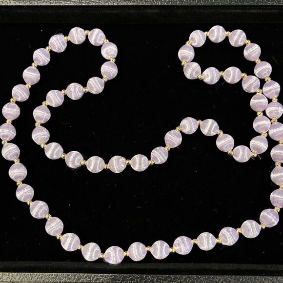 Elegant Vintage Lavender Purple Beaded Silk Necklace - Picture 1 of 2
